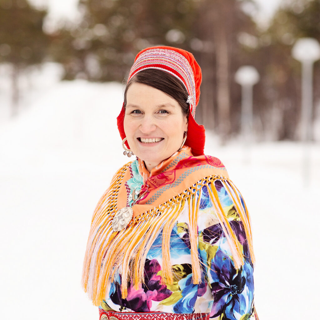 Ellen Oddveig Hætta 